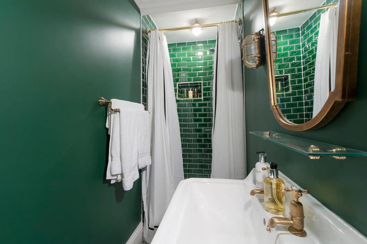 Central Luxury Bath Garden Apartment Free Parking Luaran gambar